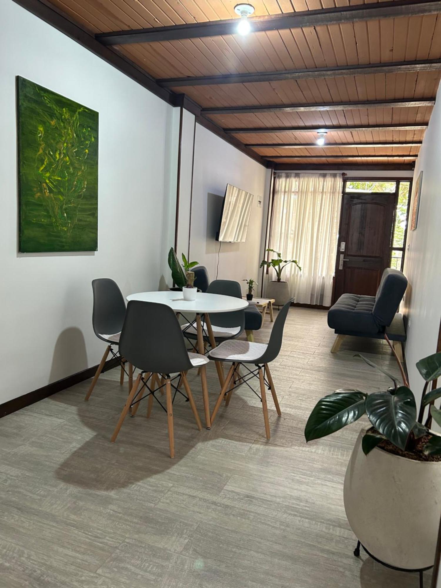 Nat!va 301 Apartment *